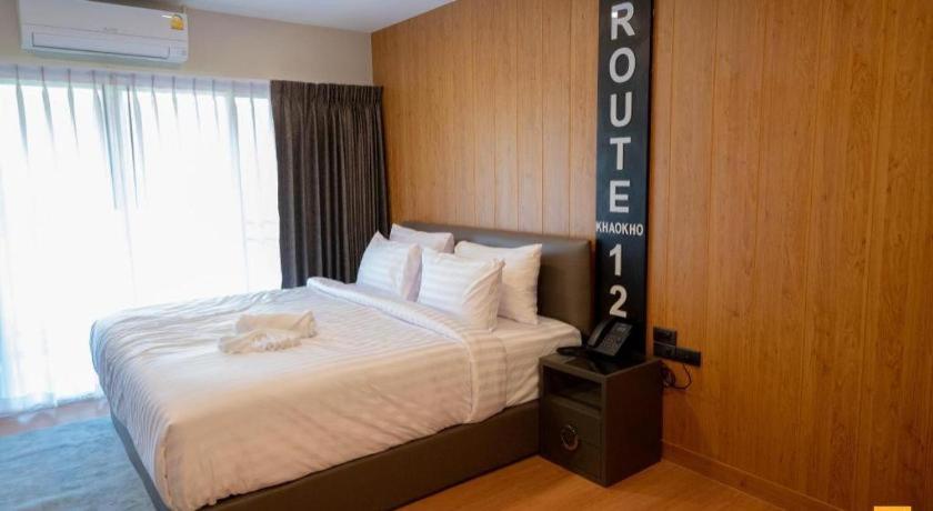 Route12 Hotel Khao Kho Exterior photo
